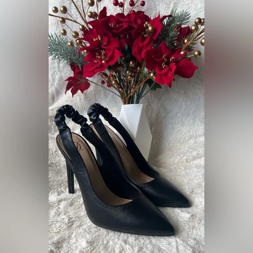 Delicious Black Heels with Slingback - Picture 2 of 7
